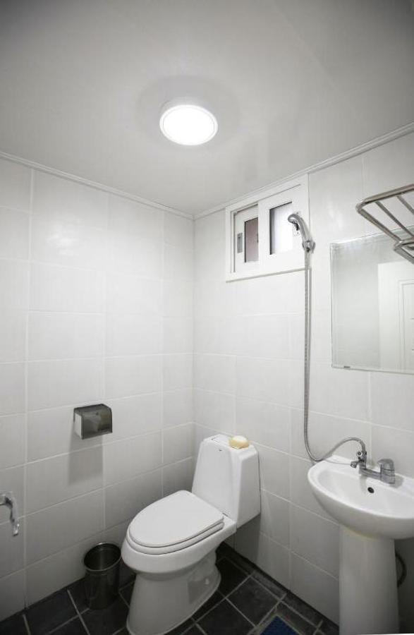 Ian Guesthouse Jeju Eksteriør billede